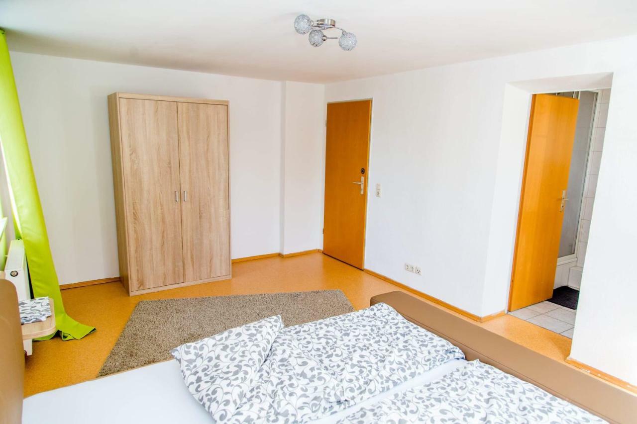 Taverna Unik Saaldorf Exteriör bild